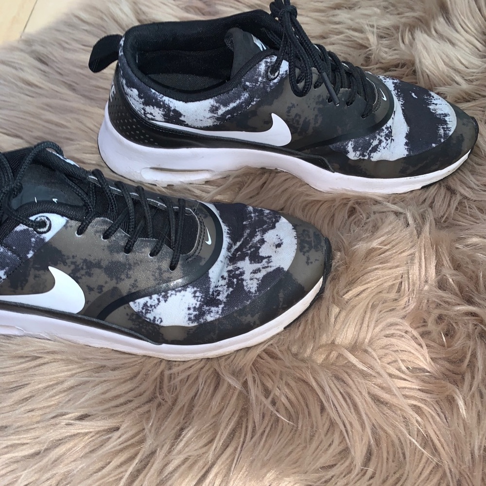 Nike airs size 9.5